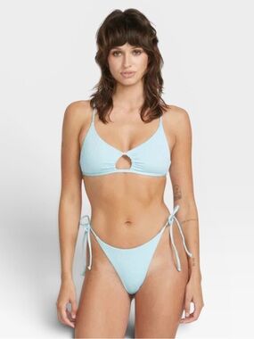 Pucker Up Bikini Top NWT | Cloud Blue X‑Back Halter Swim Top | Size Medium